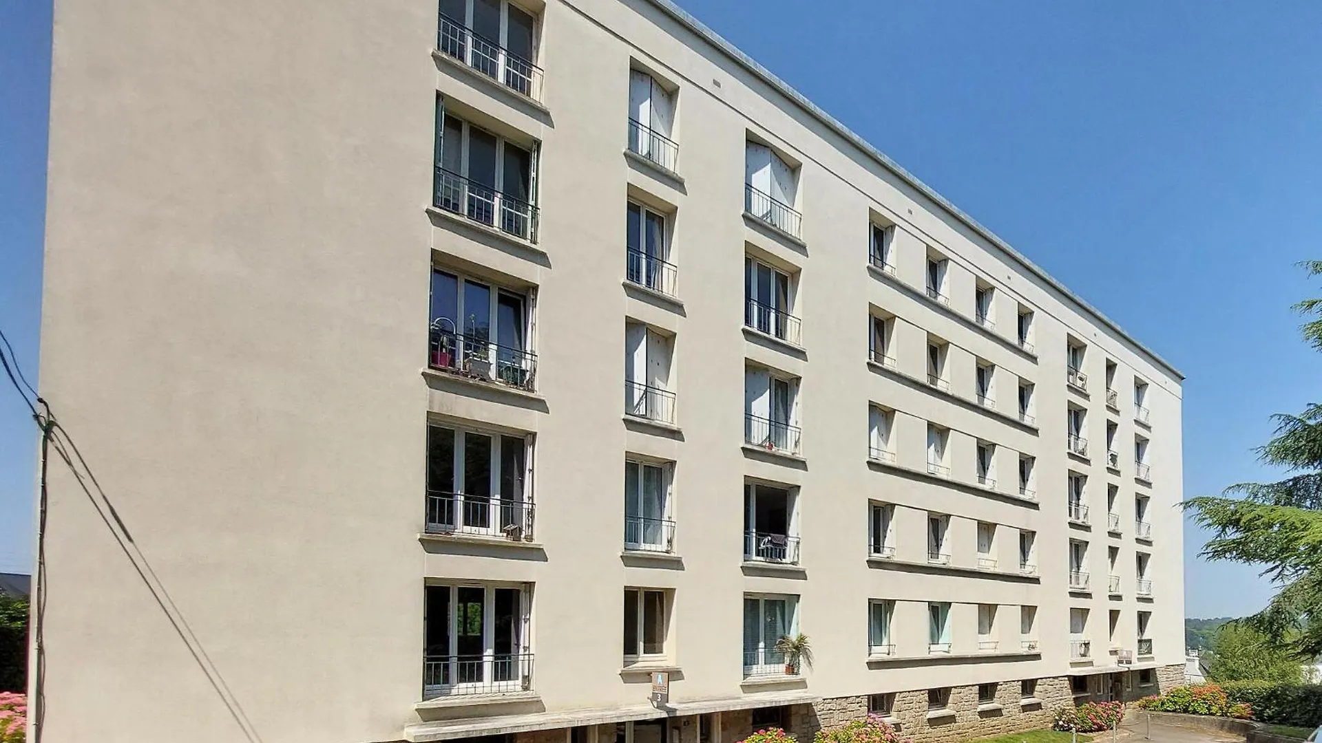 Cozy Apartment In Morlaix With Wifi